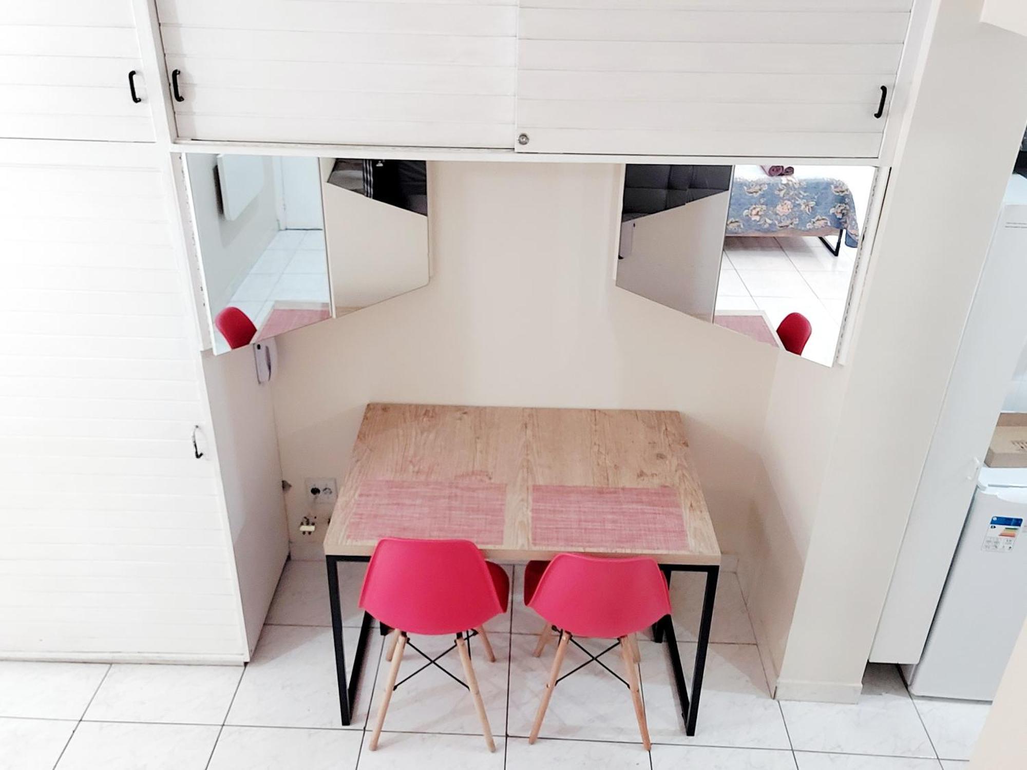 44 Simples Funcional Av Paulista X Metro Brigadeiro Promatre Wifi 300 Apartment São Paulo Exterior photo